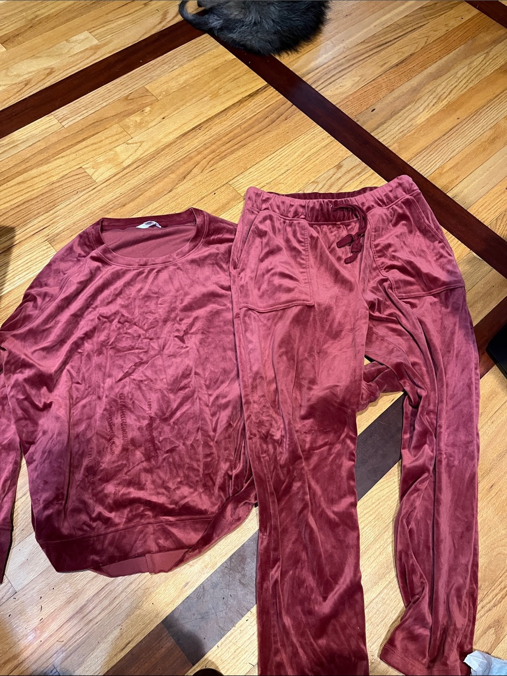 Velour Two-Piece Lounge Set in Dusty Rose
